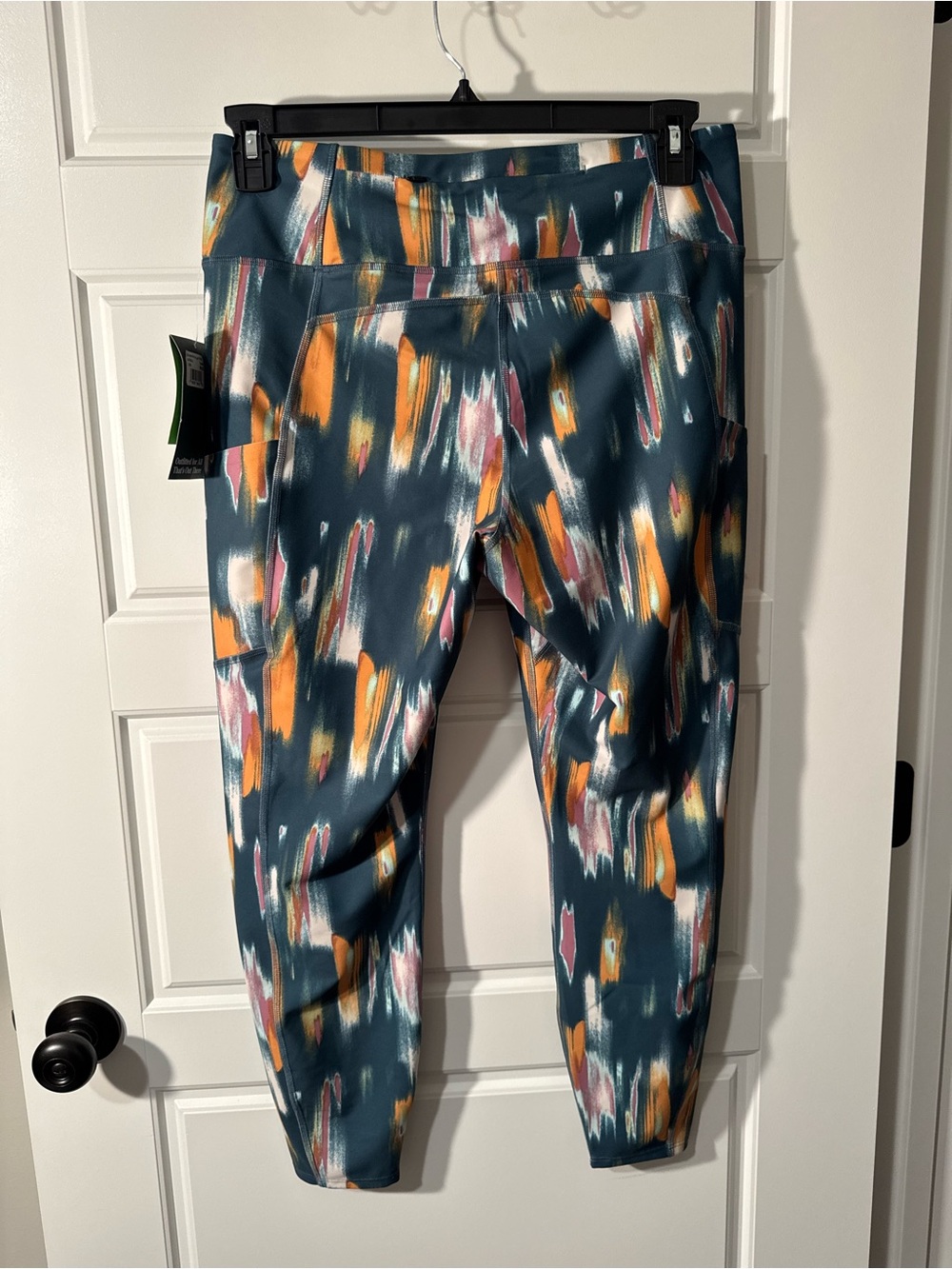 NWT L.L. Bean Everyday Performance High Rise Pocket Leggings, Teal Print, Size L - Picture 2 of 6